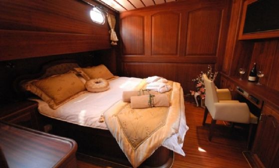 Bedia Sultan resimleri