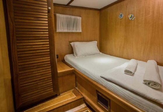 Sude Deniz resimleri